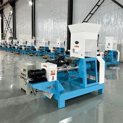 Why should I receive training on pet food pellet making machines?